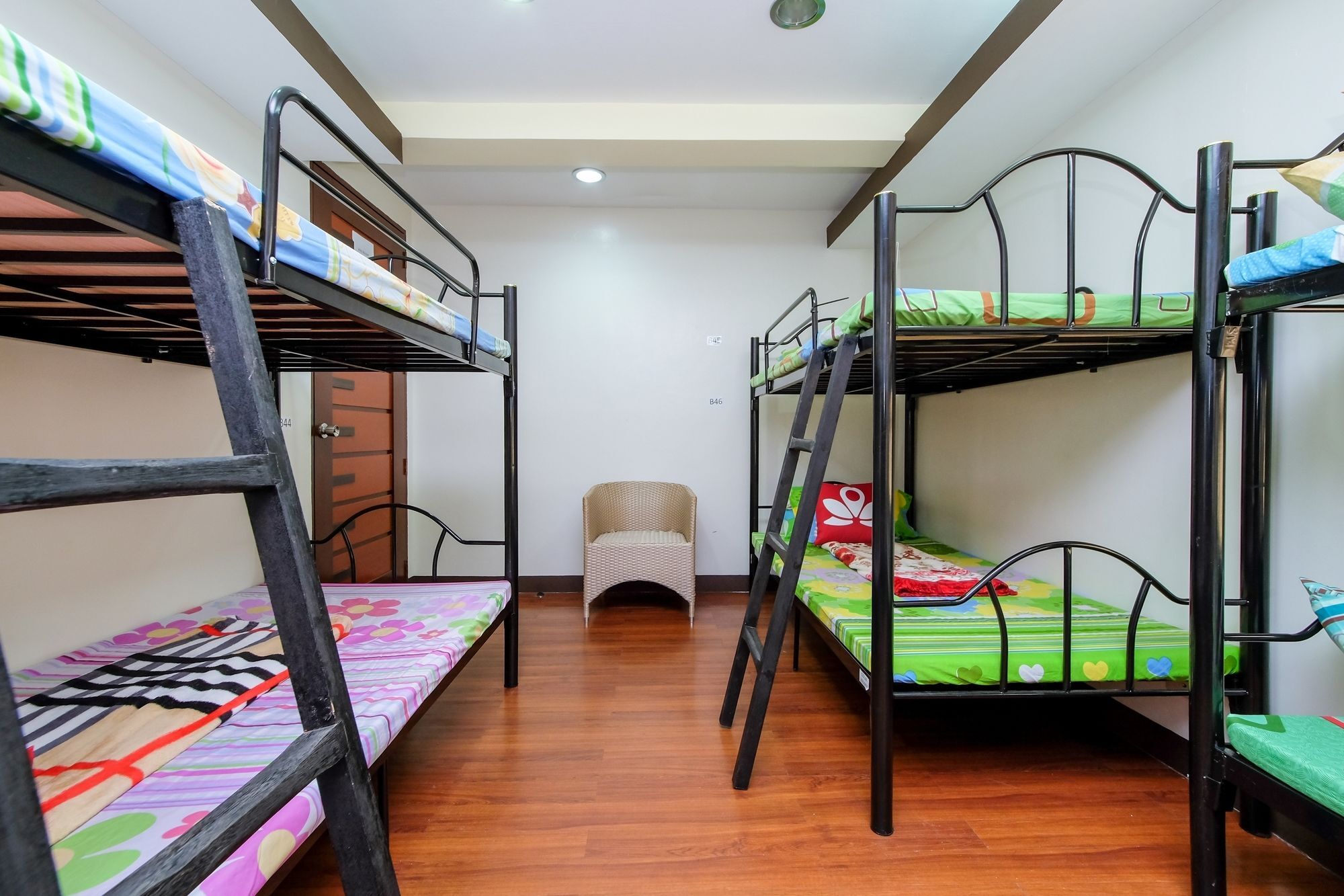 Zen Hostel Quirino Ave. Malate Manila Esterno foto